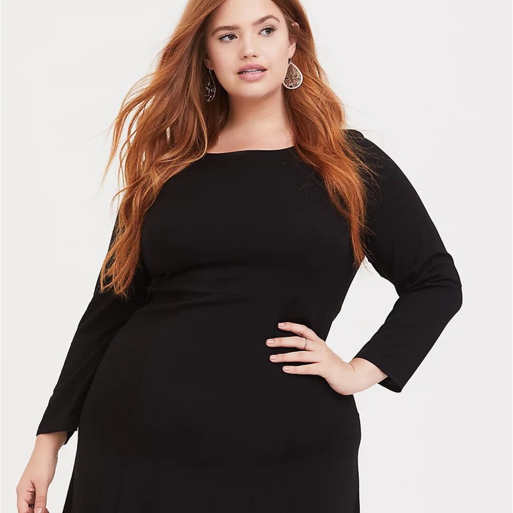 NWT Torrid Black Challis Shift Dress